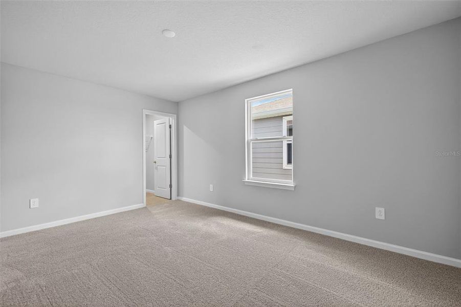 Spacious, unfurnished interior of a new home in Crosswind Ranch, Parrish (Image 15).