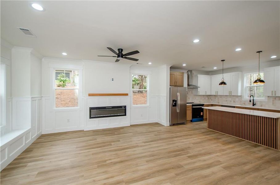 Image 42 of a home in .