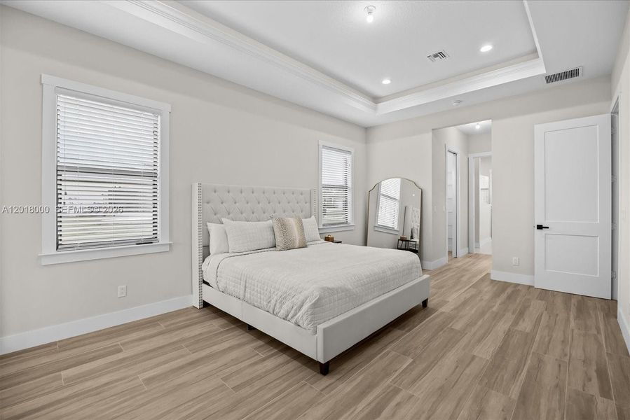 Furnished interior view inside a new home in , Fort Pierce (Image 10).