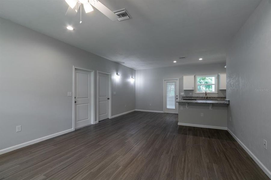 Spacious, unfurnished interior of a new home in , Trenton (Image 22).