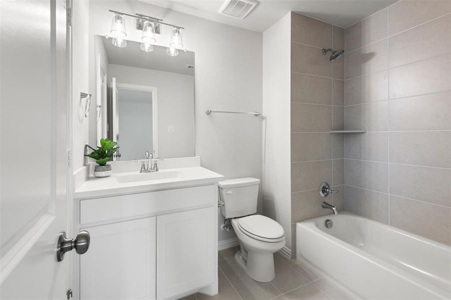 Furnished interior view inside a new home in , Oak Point (Image 4). Furnished interior view inside a new home in , Oak Point (Image 4).