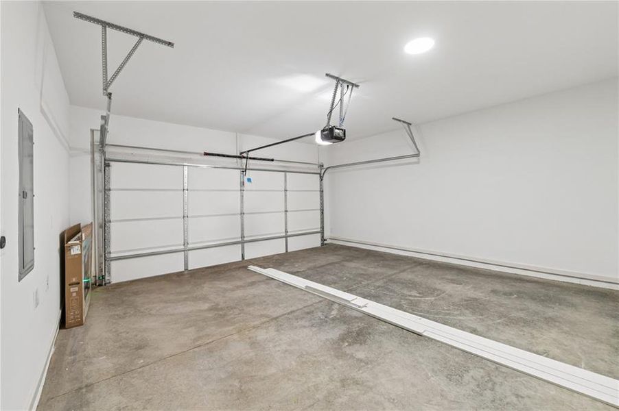 Spacious, unfurnished interior of a new home in Palisades, Cumming (Image 22). Spacious, unfurnished interior of a new home in Palisades, Cumming (Image 22).