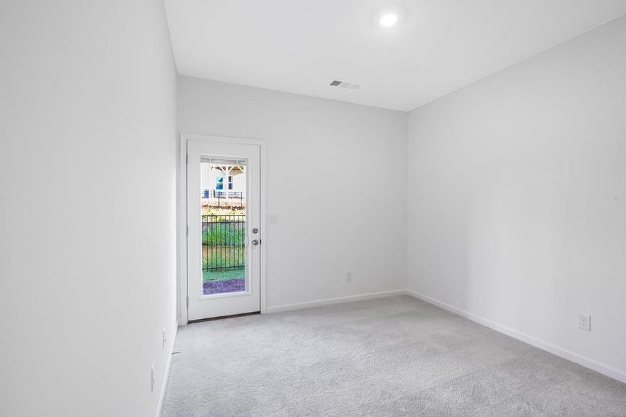 Spacious, unfurnished interior of a new home in Chandler Run, Tucker (Image 16).