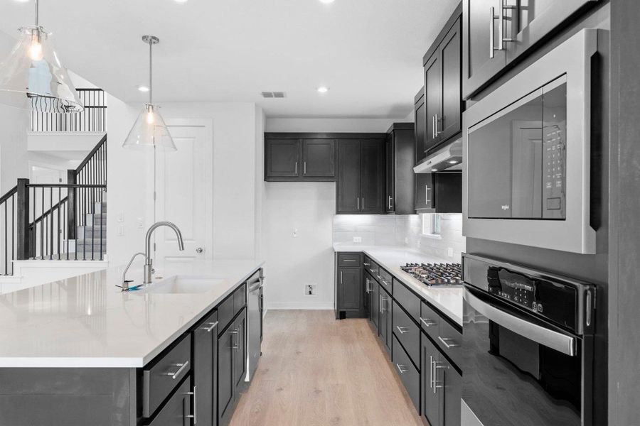 Stunning finishes in Light & Bright Kitchen