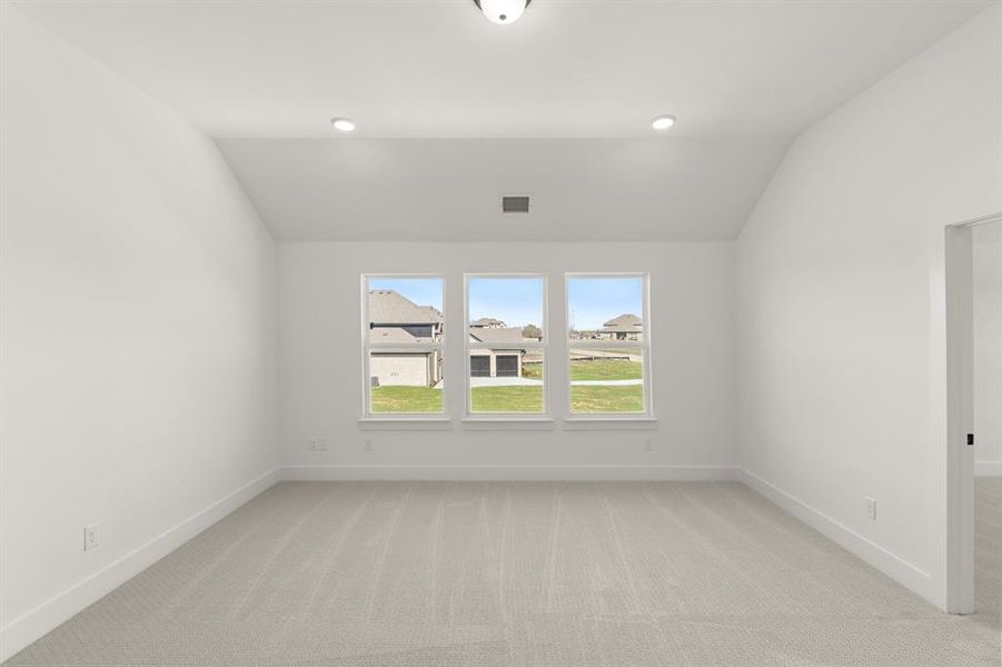 22. 9816 Aiken - Game