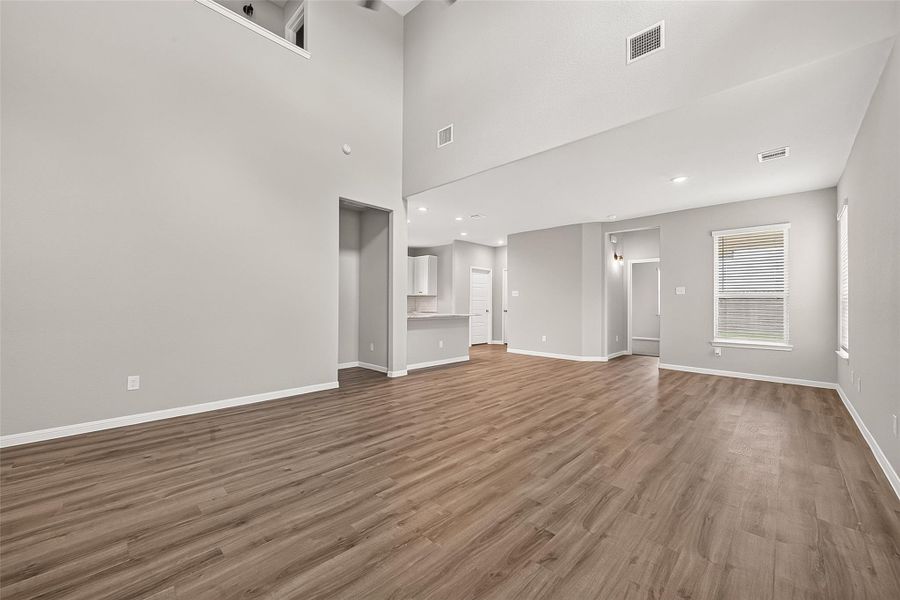 Spacious, unfurnished interior of a new home in La Segarra, Brookshire (Image 45). Spacious, unfurnished interior of a new home in La Segarra, Brookshire (Image 45).