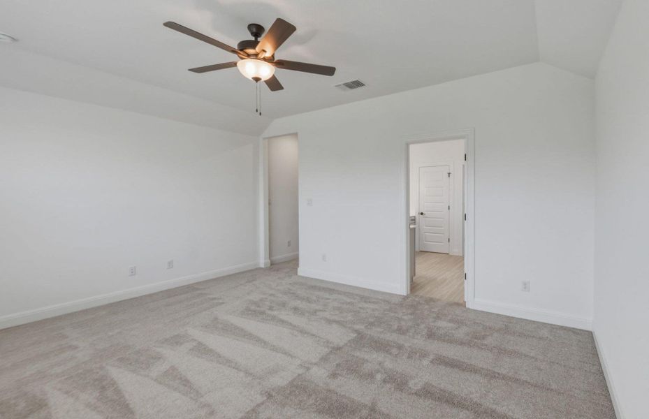 Spacious, unfurnished interior of a new home in Santa Rita Ranch, Liberty Hill (Image 23). Spacious, unfurnished interior of a new home in Santa Rita Ranch, Liberty Hill (Image 23).