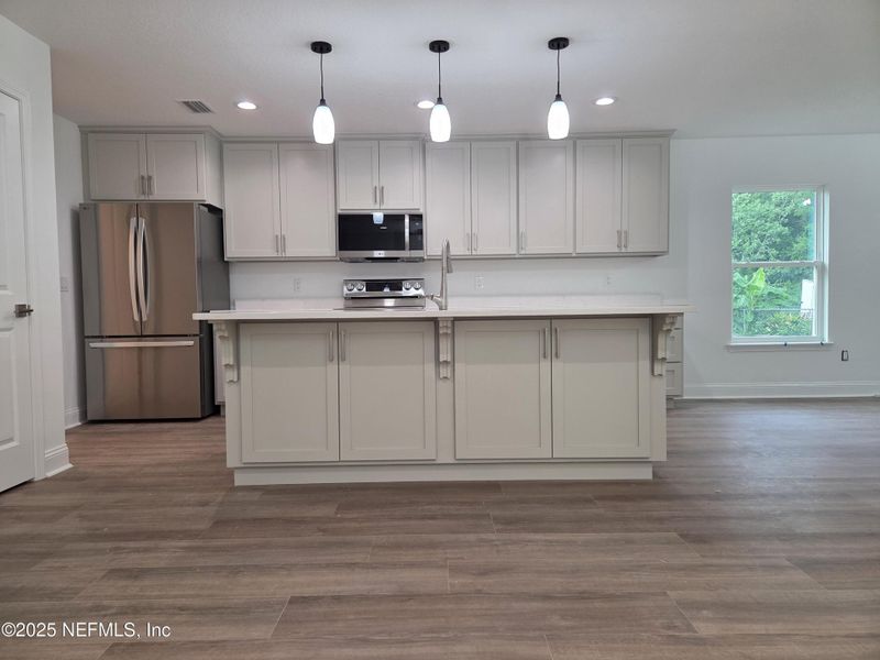Furnished interior view inside a new home in , Callahan (Image 4).
