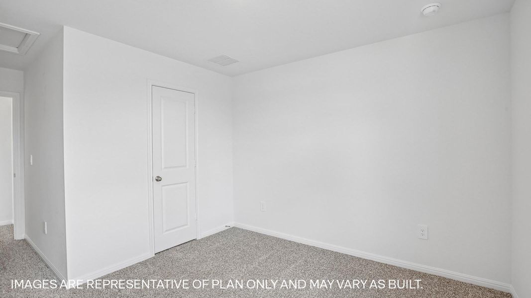 Representative unfurnished interior of a home built from the The Hanna by D.R. Horton in Bar W Ranch, Leander (Image 35).