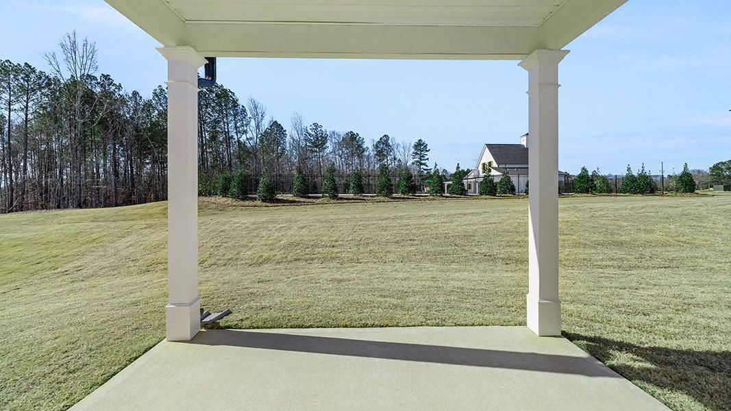 Representative exterior details of a home built from the Hayden by D.R. Horton in Champion's Run, Lithonia (Image 3).