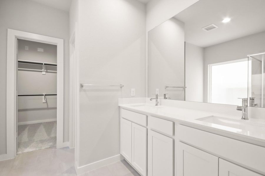 Furnished interior view inside a new home in Barton Creek Ranch, Conroe (Image 7). Furnished interior view inside a new home in Barton Creek Ranch, Conroe (Image 7).