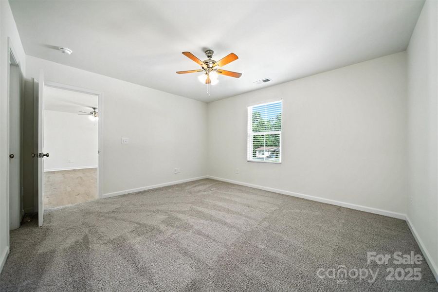 Spacious, unfurnished interior of a new home in , Hickory (Image 18).