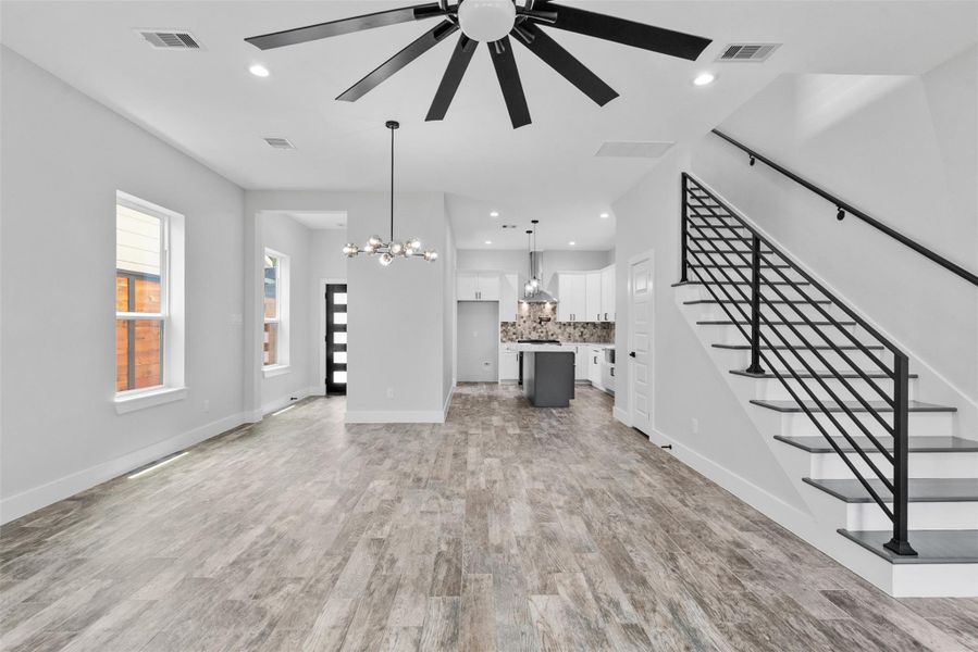 Image 7 of a home in . Image 7 of a home in .