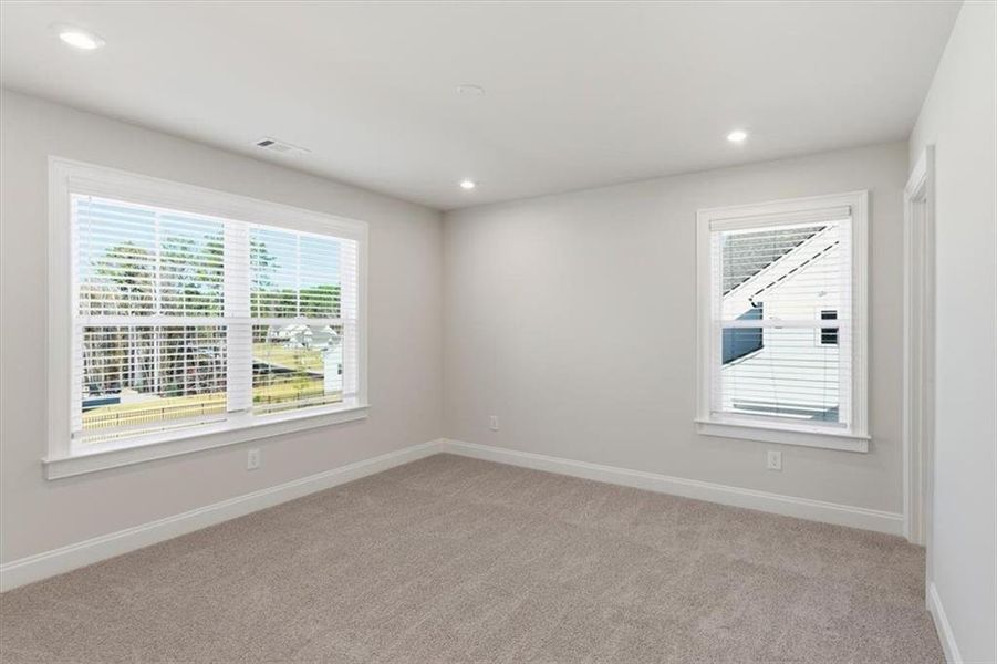 Spacious, unfurnished interior of a new home in Ford Landing, Acworth (Image 26).