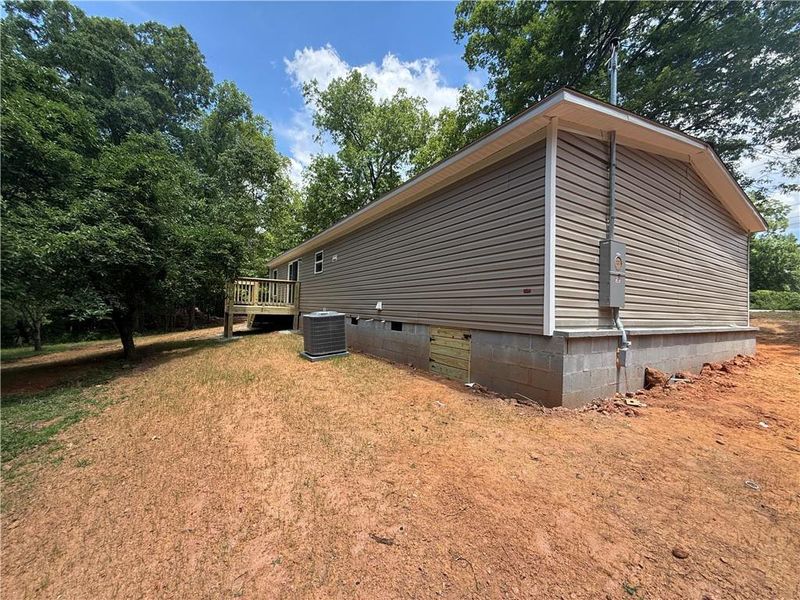 Exterior details and patio area of a home in , Villa Rica (Image 6).