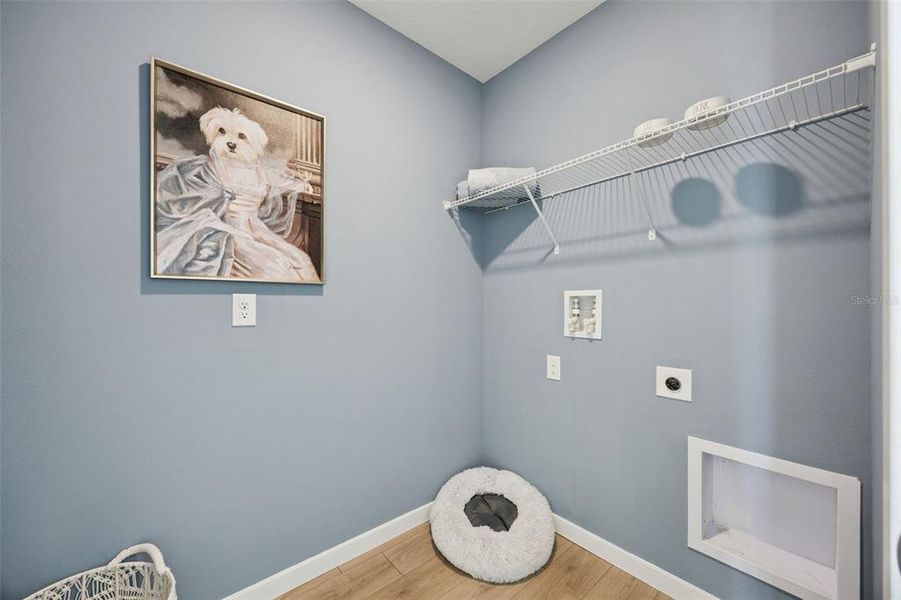 Furnished interior view inside a new home in , Kissimmee (Image 16).