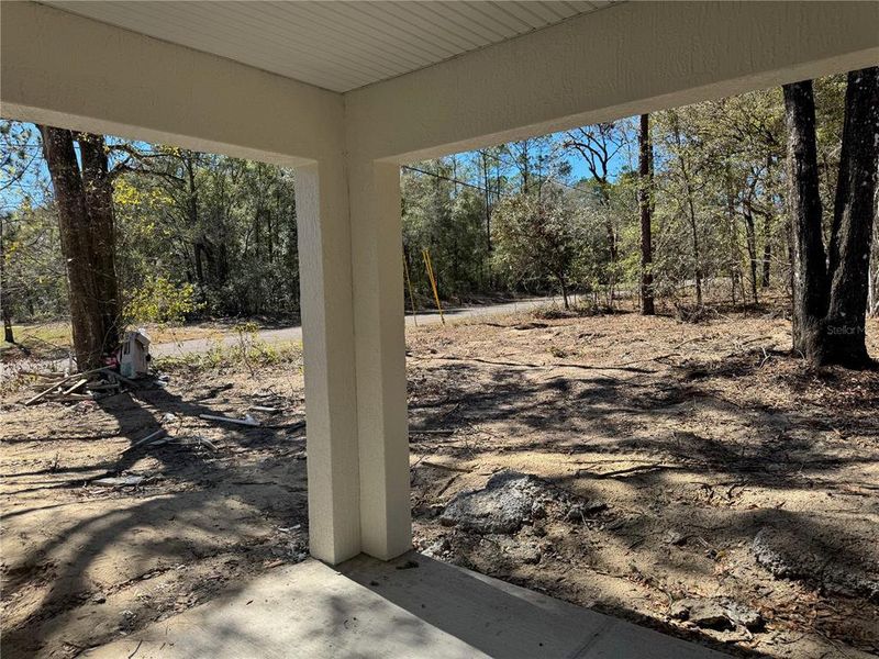 Exterior details and patio area of a home in , Citrus Springs (Image 23).