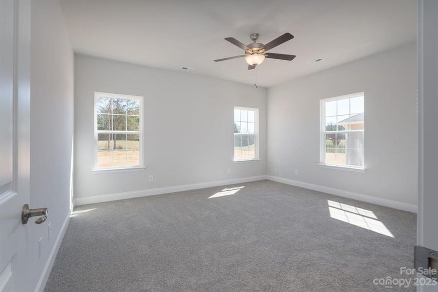 Representative unfurnished interior of a home built from the 3119 by Adams Homes in Hidden Pines, Cameron (Image 20).