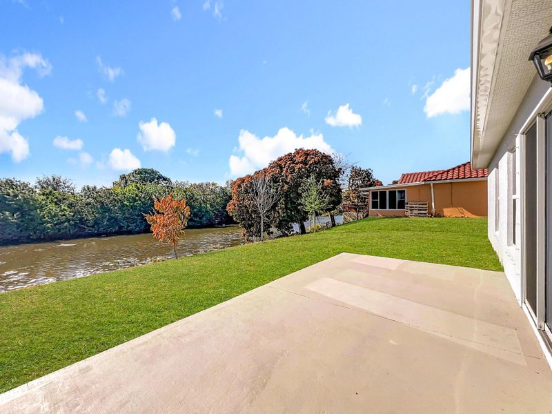 1390 Schumann Drive-66