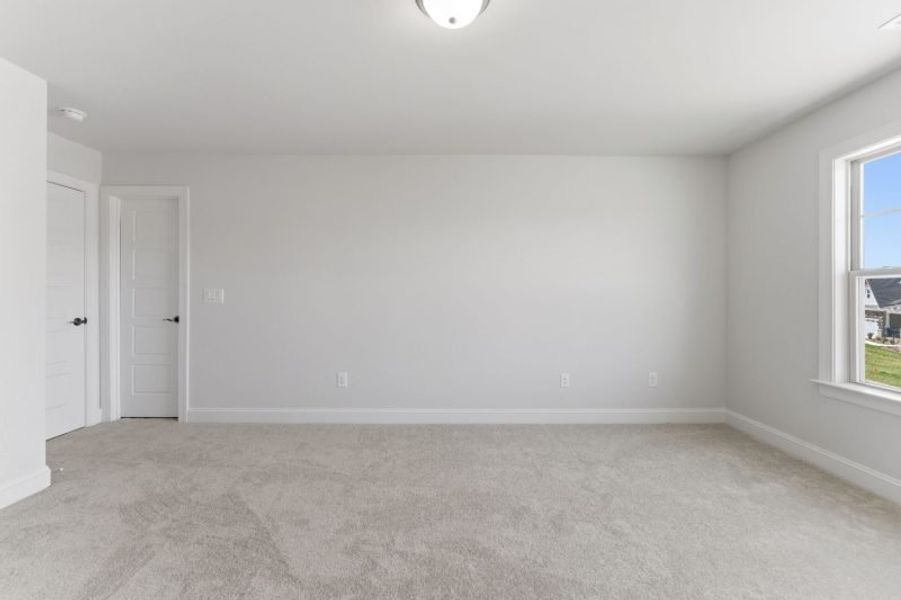 Representative unfurnished interior of a home built from the Hampton by Keystone Homes NC in Preserve at Carriage Cove, Oak Ridge (Image 96).