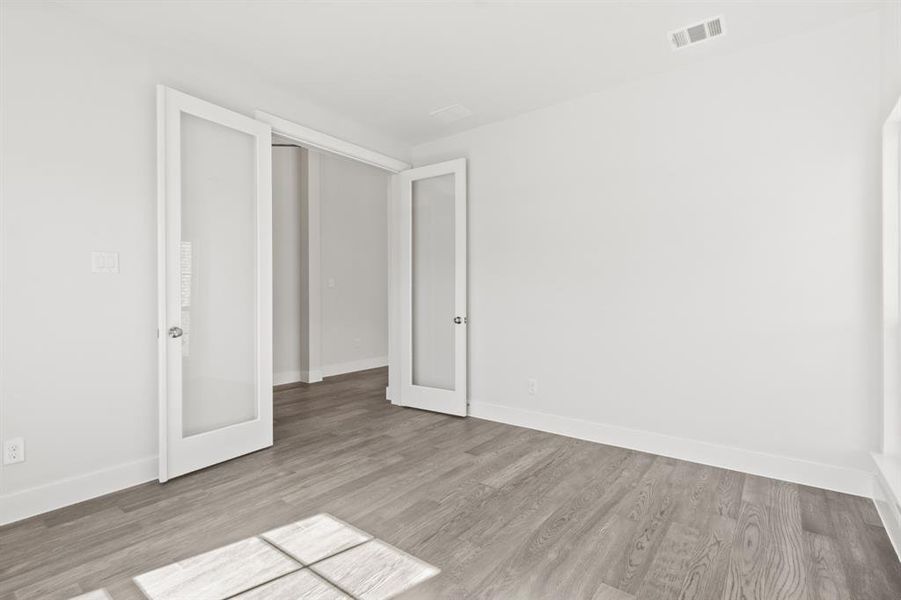 Spacious, unfurnished interior of a new home in Lyons Crest Estates, Garland (Image 22). Spacious, unfurnished interior of a new home in Lyons Crest Estates, Garland (Image 22).