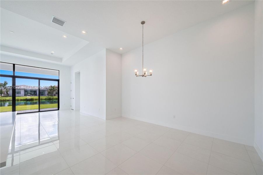 Spacious, unfurnished interior of a new home in , Boca Raton (Image 46). Spacious, unfurnished interior of a new home in , Boca Raton (Image 46).