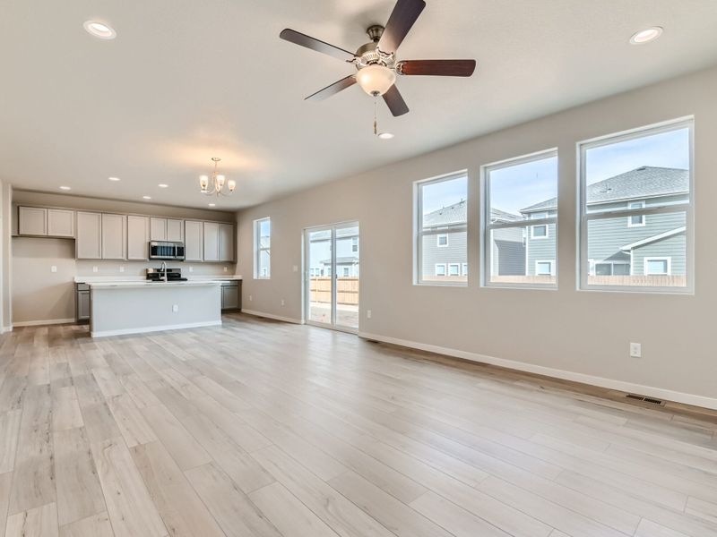 Representative unfurnished interior of a home built from the Onyx by View Homes in Lochbuie Station – Jewel Collection, Lochbuie (Image 15).
