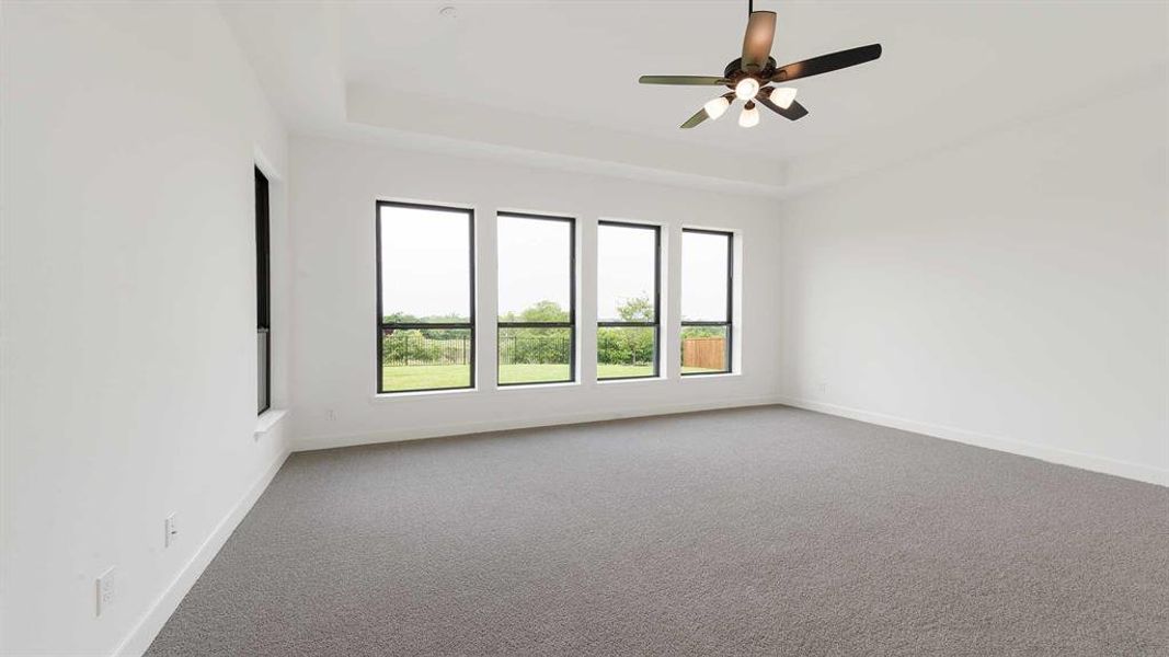 Spacious, unfurnished interior of a new home in Sweetgrass, Haslet (Image 22).