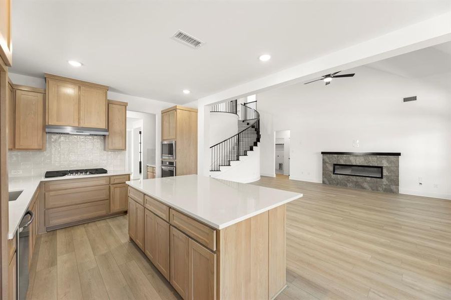 10. 1028 Little Gull - Kitchen (3)