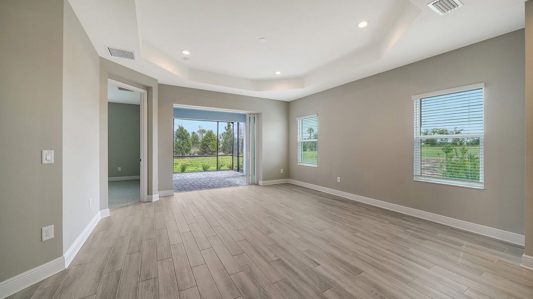 Spacious, unfurnished interior of a new home in Palm Grove, Lakewood Ranch (Image 16). Spacious, unfurnished interior of a new home in Palm Grove, Lakewood Ranch (Image 16).