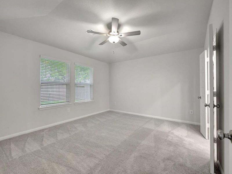 Photo is not of the actual home, but is an inspirational photo of builder’s model home and may depict options, furnishings, and/or decorator features that are not included Photo is not of the actual home, but is an inspirational photo of builder’s model home and may depict options, furnishings, and/or decorator features that are not included