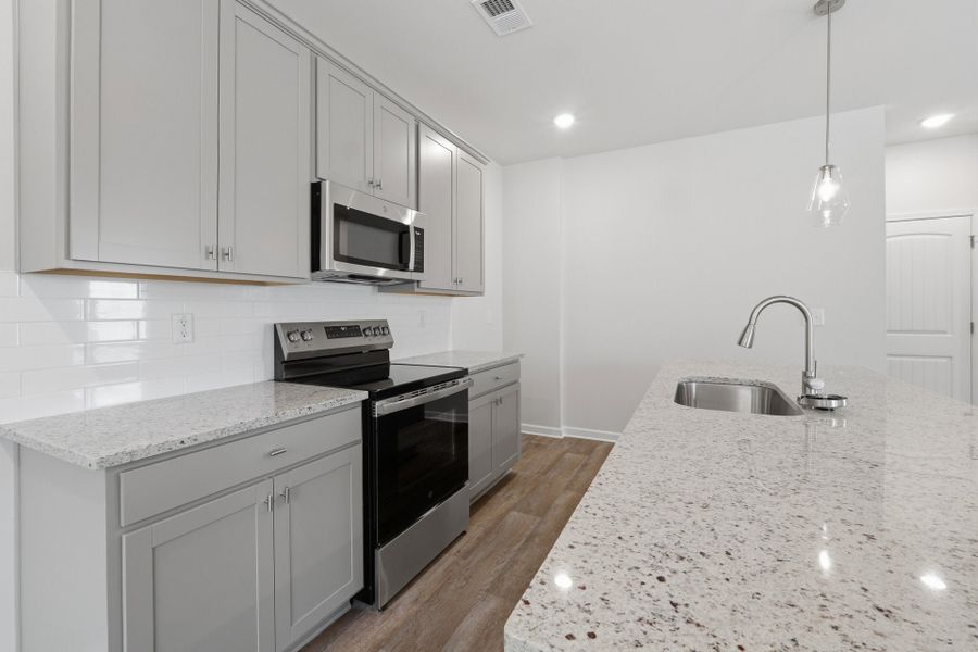 Snellville, GA New Home.  - Slide 3