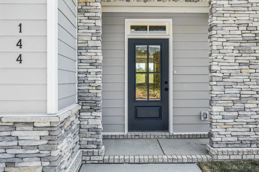 Exterior details and patio area of a home in Willow Landing, Mount Juliet (Image 3).