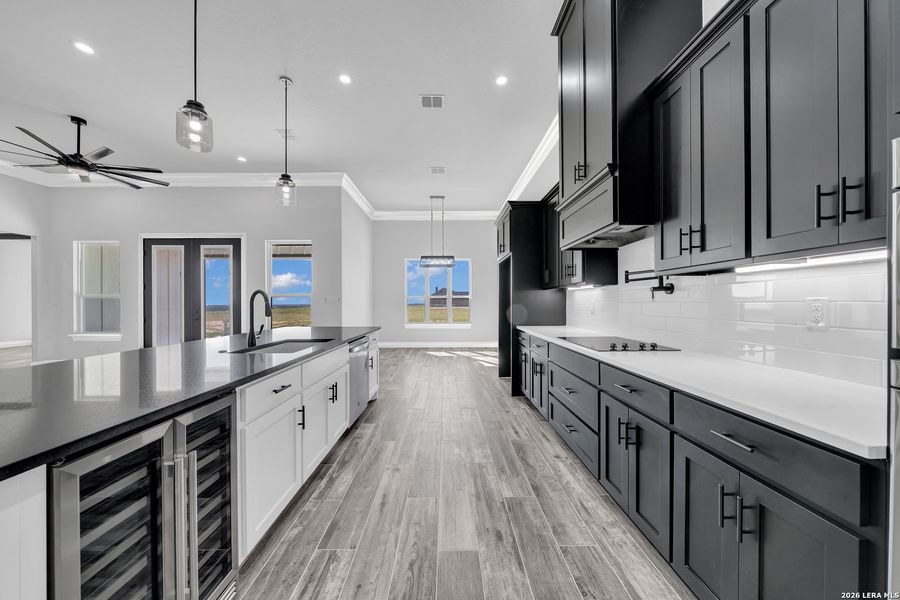 Furnished interior view inside a new home in , La Vernia (Image 10).