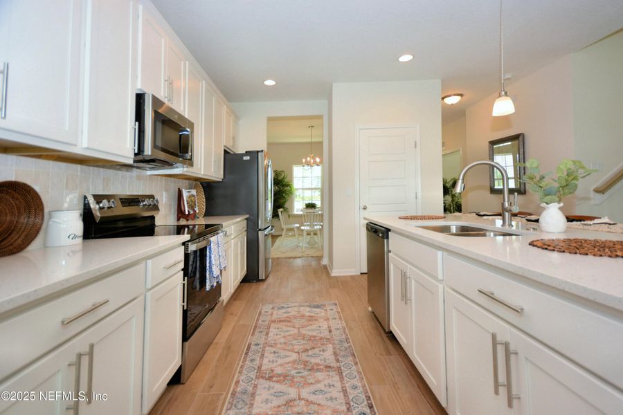 Furnished interior view inside a new home in , Jacksonville (Image 9).