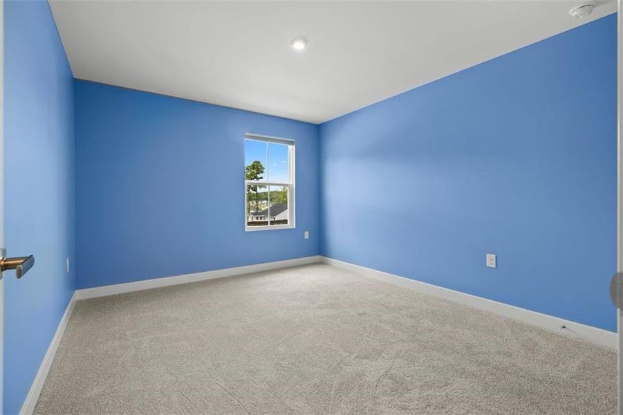 Spacious, unfurnished interior of a new home in , Dallas (Image 33).