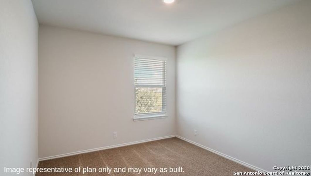 Spacious, unfurnished interior of a new home in Valley Ranch, San Antonio (Image 21).