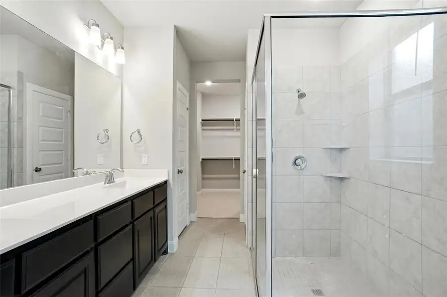 portobello stain cabinets with 2 vanities, good drawer & cabinet space, linen closet, toilet closet, large walking closet, super size shower