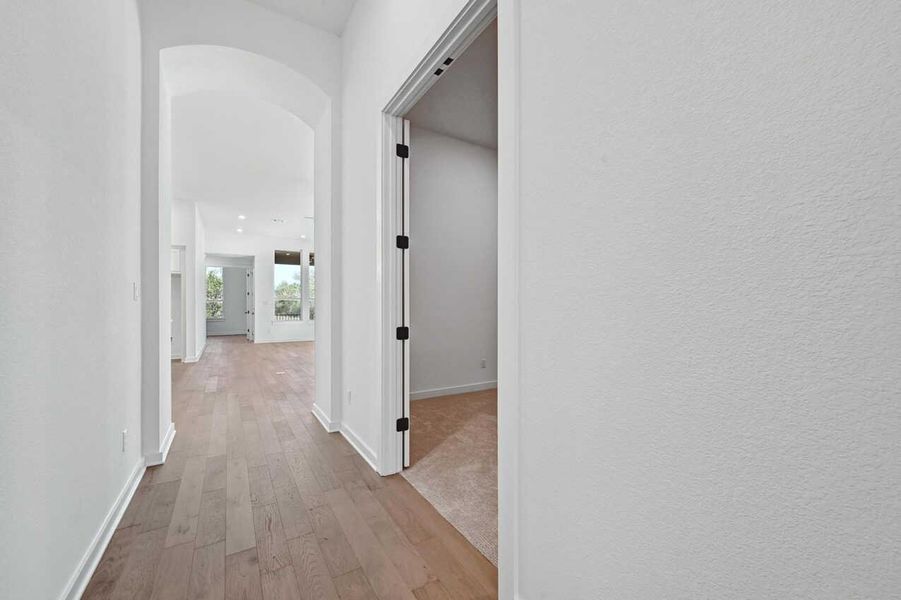 Spacious, unfurnished interior of a new home in Meridiana, Manvel (Image 15).