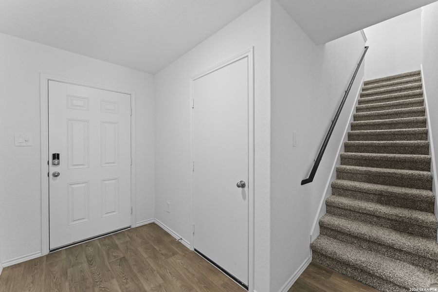 Spacious, unfurnished interior of a new home in Blue Ridge Ranch, San Antonio (Image 18). Spacious, unfurnished interior of a new home in Blue Ridge Ranch, San Antonio (Image 18).