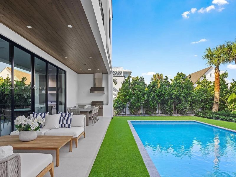 Exterior details and patio area of a home in , West Palm Beach (Image 3).