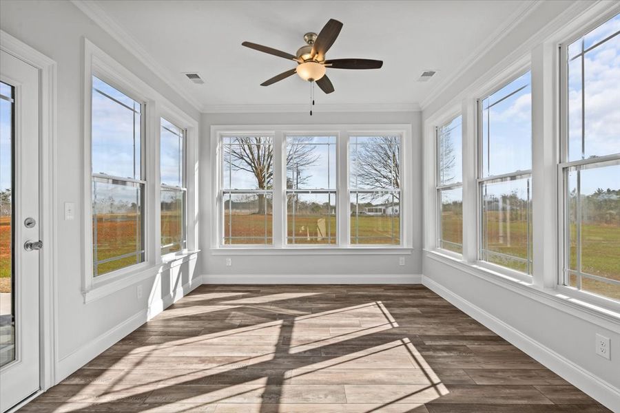 Representative unfurnished interior of a home built from the Roosevelt by Enchanted Homes in Guadalupe Heights, Seguin (Image 14).