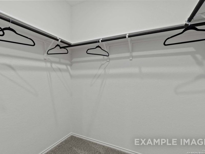 Spacious, unfurnished interior of a new home in Bricewood, San Antonio (Image 18).