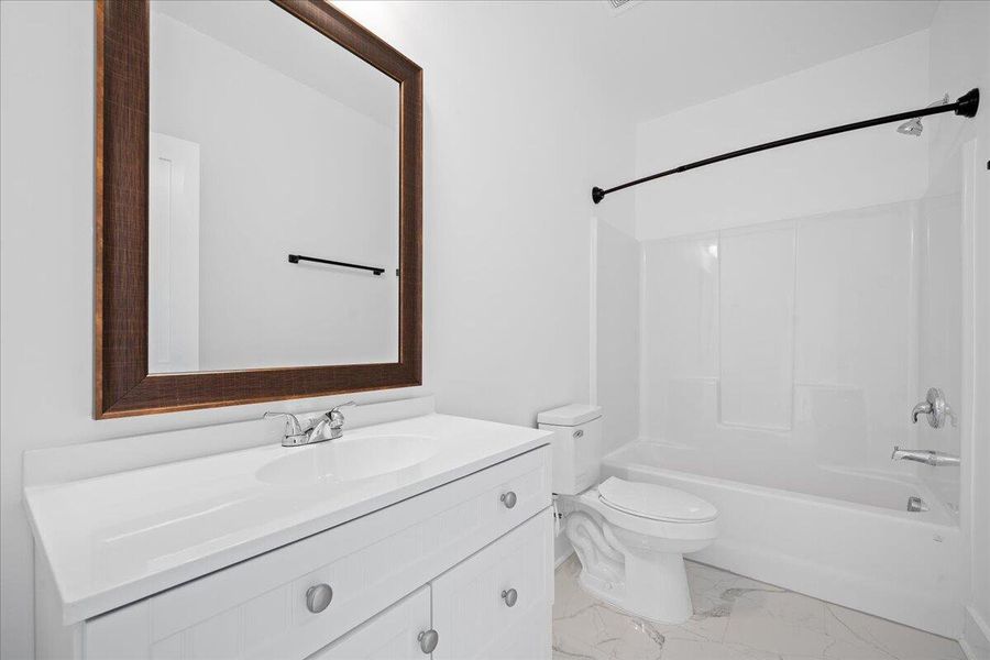 Image 21 of a home in .