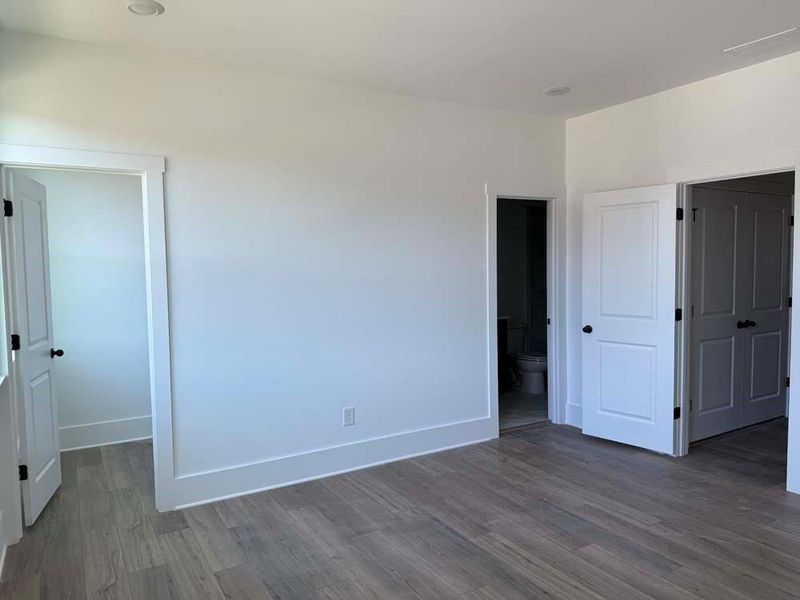 Spacious, unfurnished interior of a new home in Park Vue, Atlanta (Image 39). Spacious, unfurnished interior of a new home in Park Vue, Atlanta (Image 39).