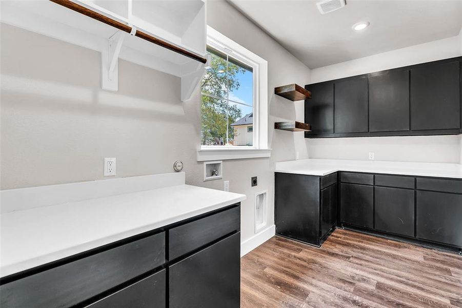 Furnished interior view inside a new home in , Ennis (Image 9).