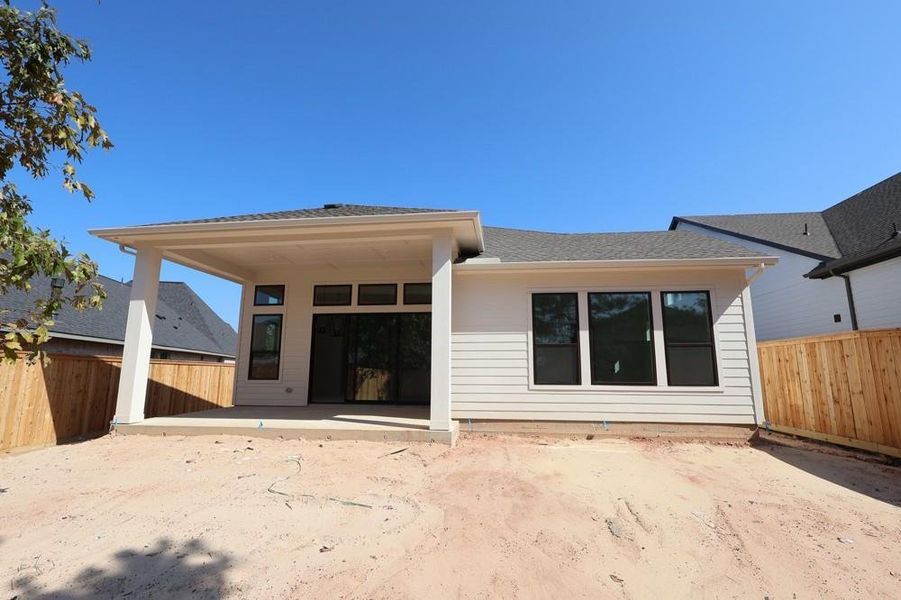 Welcome to The Azaela by David Weekley Homes. **HOME ESTIMATED TO BE COMPLETE OCTOBER 2025**