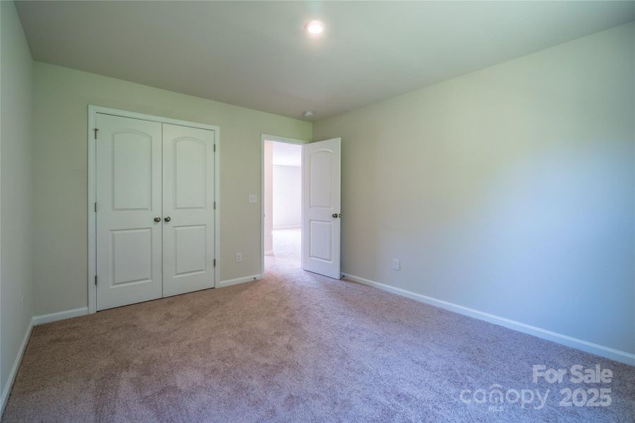 Spacious, unfurnished interior of a new home in , Charlotte (Image 27).