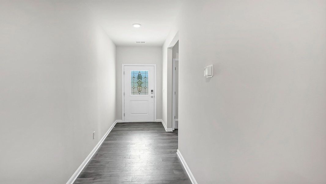 Spacious, unfurnished interior of a new home in Sease's Pond, Gilbert (Image 20).