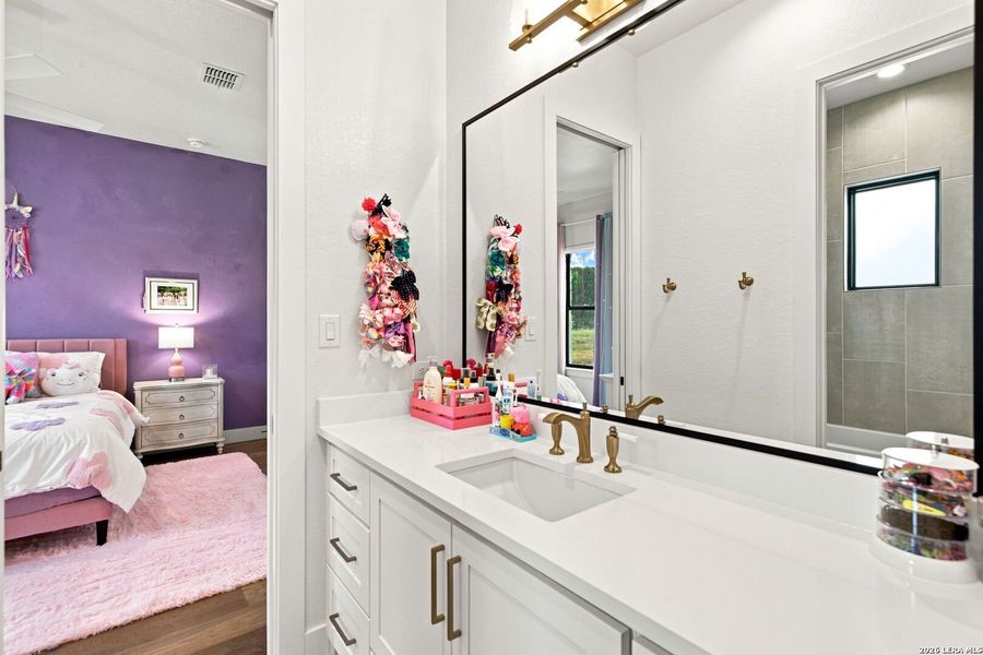 Furnished interior view inside a new home in , Boerne (Image 11).